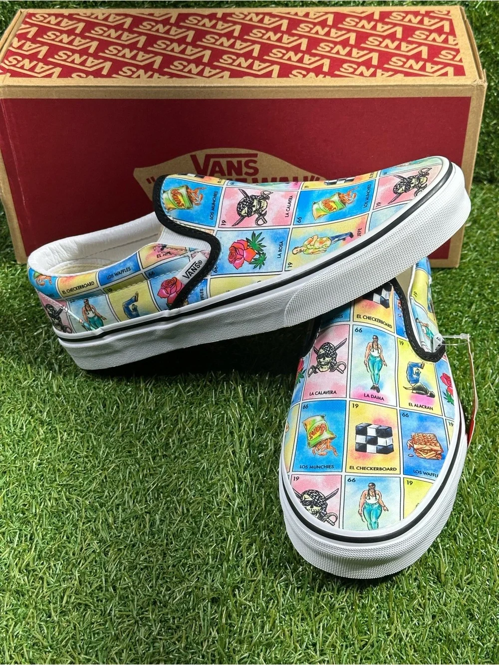 Vans Classic Slip-On Los Vans, Multicolor/ white, Men’s 9/Women 10.5  VN0A4U38WN